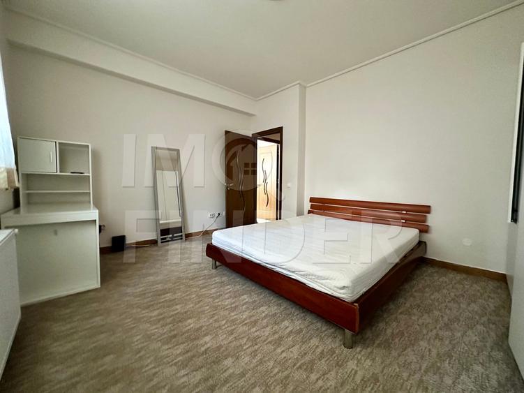 Spatiu amenajat ca locuire, 57 mp, demisol luminos, garaj inclus în Bună Ziua