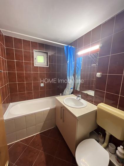 Apartament 3 camere, decomandate, Nord - 9
