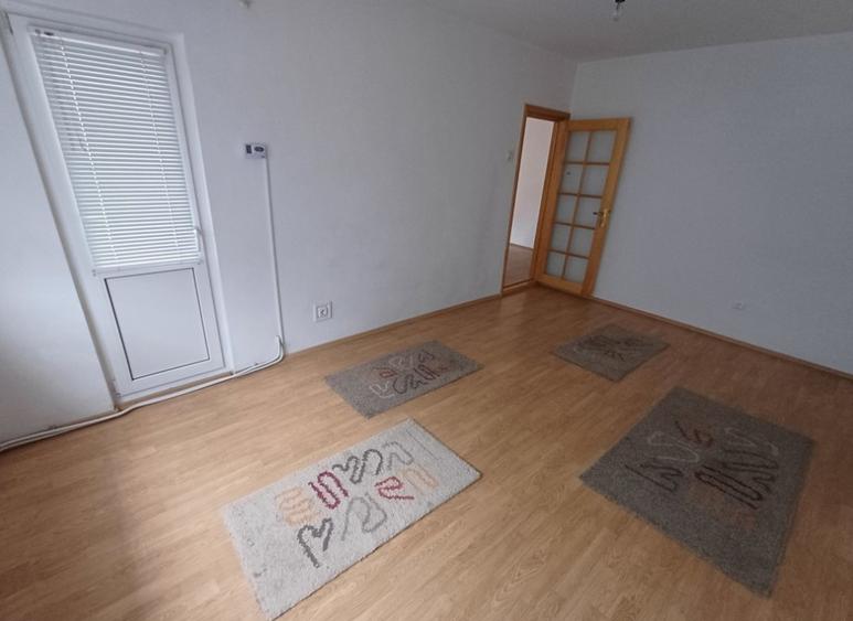 Apartament 2 camere Calarasilor