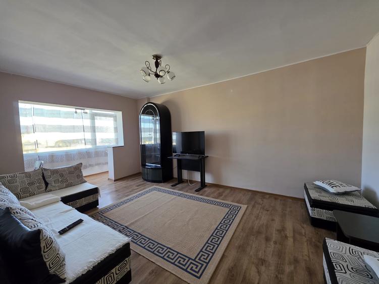 Apartament 3 camere,zona Piata Centrala