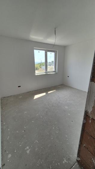 Casa moderna 2026, 3 camere, 3 bai, 120 mp utili, 300 mp teren