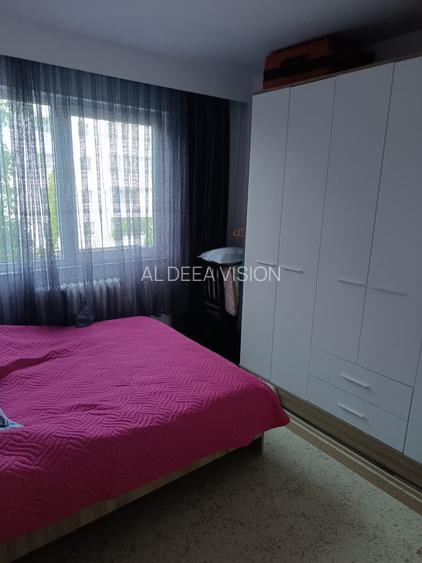 Apartament 3 camere, de vânzare, Mănăștur, strada Ciucaș, etaj 2 din 4 - 4