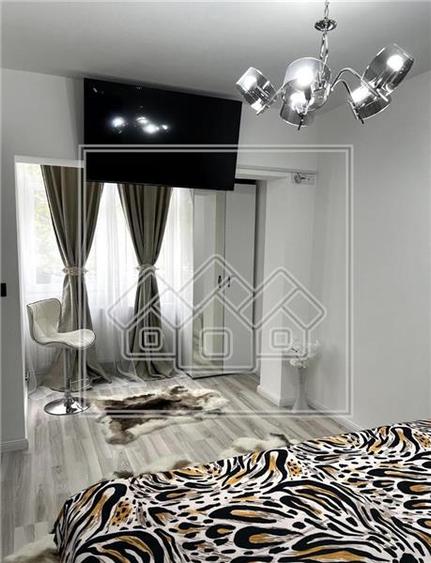 Apartament 2 camere - complet renovat - Zona Milea
