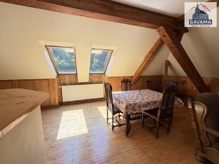 Apartament în Centrul Vechi la casă, de închiriat