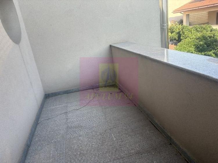 Vila D+P+1+M cu teren 446 mp Drumul Sarii.