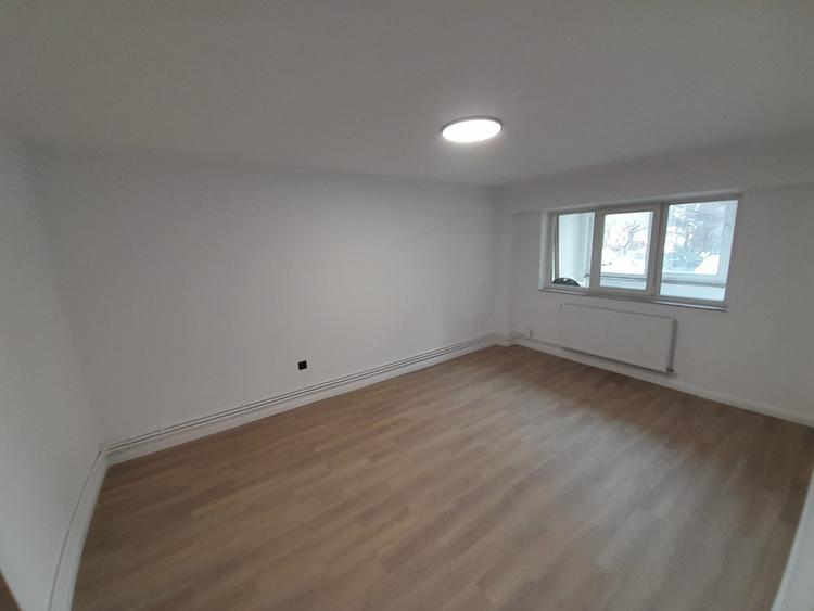 Spațiu comercial 70 mp, Zona ANDREI MURESANU