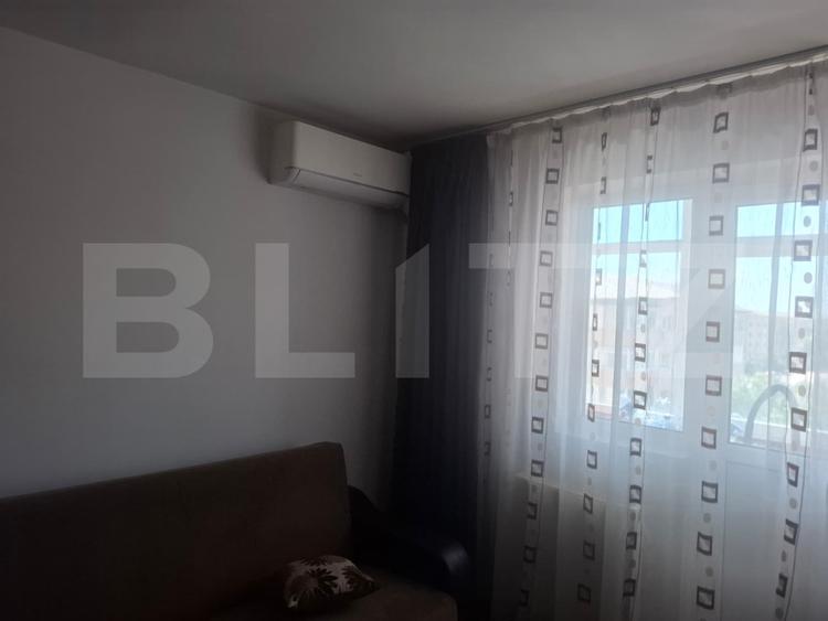 Apartament 2 camere de vanzare, 50.17 mp, zona Micro 11