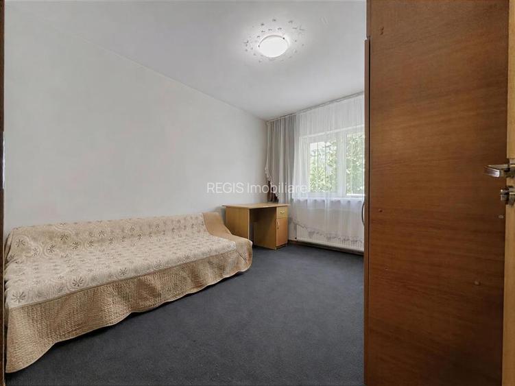 Apartament decomandat cu 3 camere si 2 bai in Bartolomeu - 8