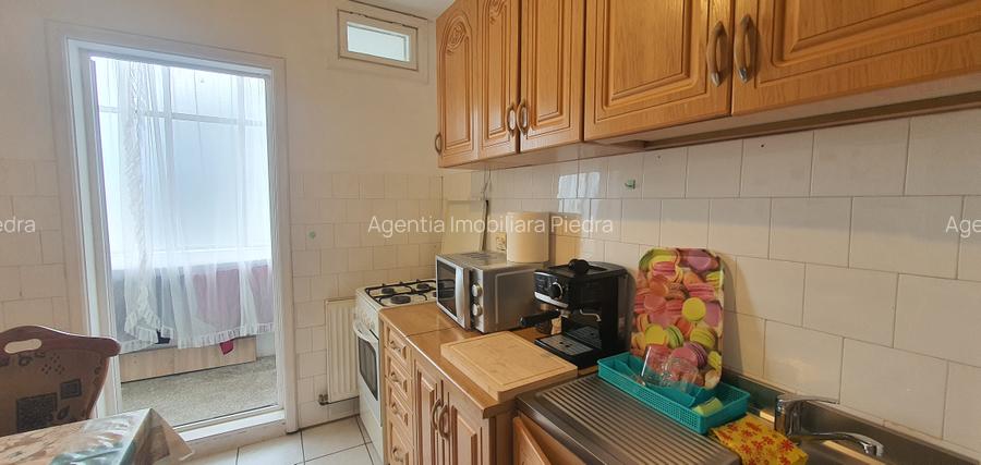 Inchiriez apartament 2 camere,decomandat,zona Calea Dumbravii ( Dioda ),etaj 3 - 7