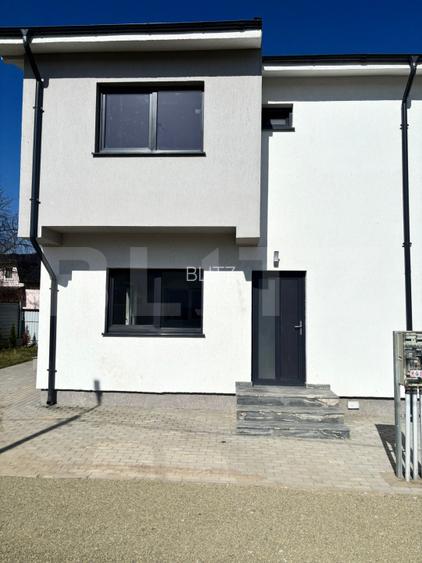 Casă tip Duplex, 80 mp, 200 mp teren, zona Lisaura