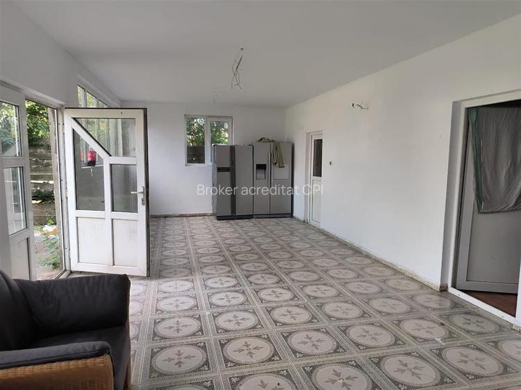 Casa vanzare Mihailesti,cel mai mic pret,890 mp teren,159 mp aprenta - 2