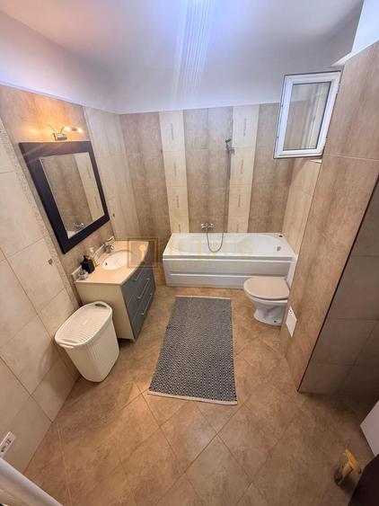 3 camere: 2 dormitorare| Lipovei-Restaurant Caprice| 2 locuri de parcare| 90 mp