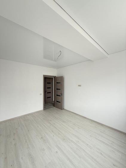 APARTAMENT 3 CAMERE - BLOC NOU - 68 MP -2 BAI -MILITARI- COMISION 0%