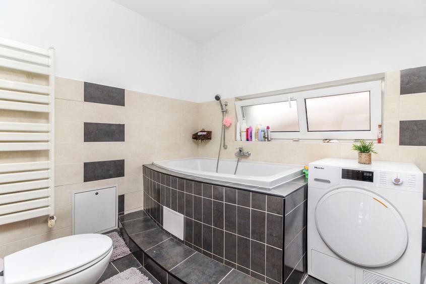 Casa finisata tip duplex, GARAJ, 3 dormitoare, 2 bai, str. Campului
