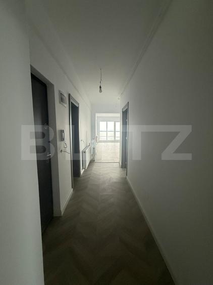 Apartament 3 camere, 96 mp, zona Micro 6
