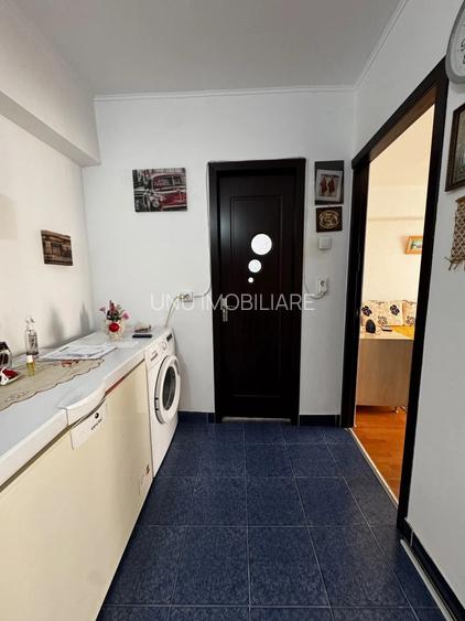 Esplanada Oancea-3 Camere Decomandat 82mp-doua bai-doua balcoane-bloc 90' - 11