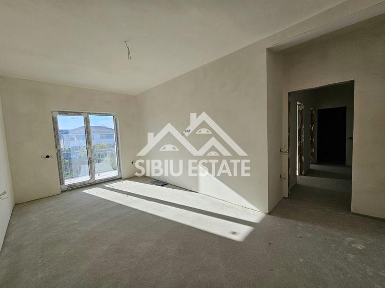 Apartament 2 camere decomandate, etaj 1