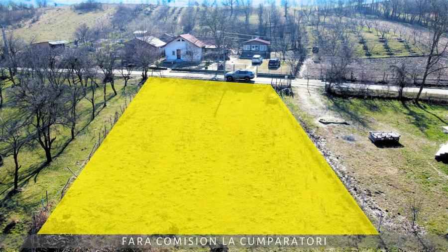 TEREN 872 MP ZONA LINISTITA AER CURAT