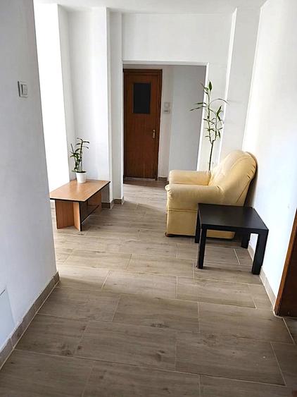 Apartament 3 camere Calea Călărașilor – Metrou Piața Muncii