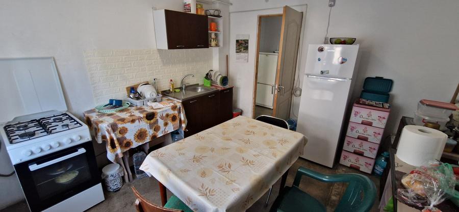 Apartament 2 camere de vanzare, 53 mp, zona Craiovita