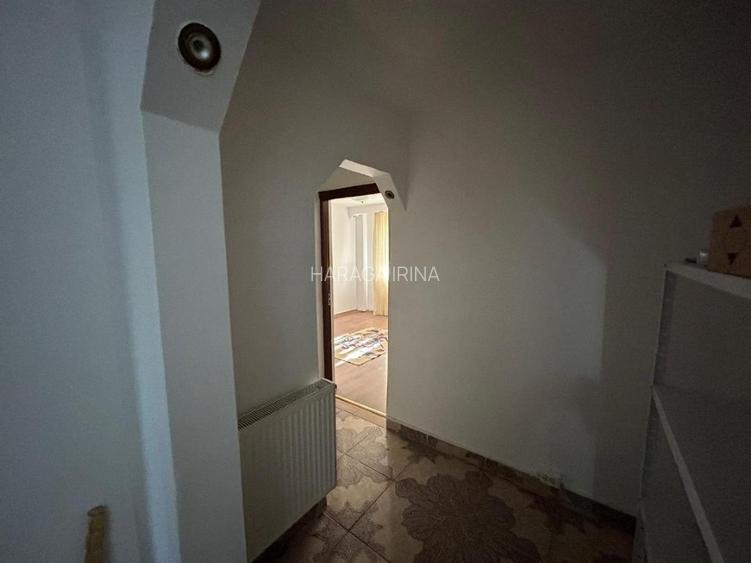 Persoana fizica, inchiriez apartament  2 camere , decomandat 68mp, in Dancu   - 5