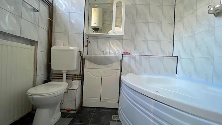 REA1028817 Apartament Unirii - Mantuleasa - fara risc seismic