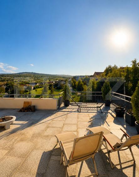 Apartament 2 camere/ 105 mp Terasa / Parcare Subterana /Panorama Superba