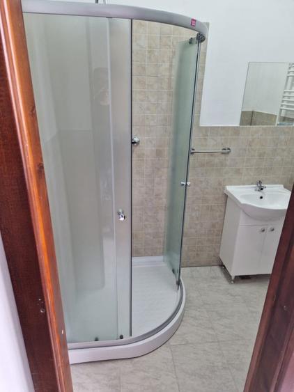 Apartament pentru muncitori 35 lei/persoane/zi