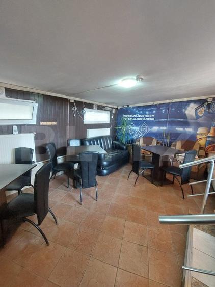 Spatiu Comercial cu 2 camere+beci, teren 400mp,zona Teleajen