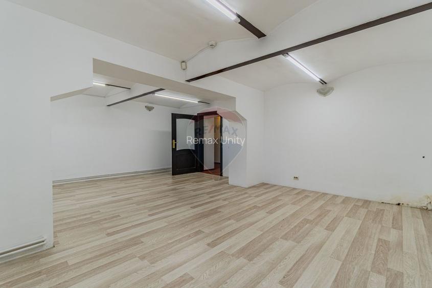 Spațiu de birouri de închiriat – zonă centrală, Str. Castanilor - 10
