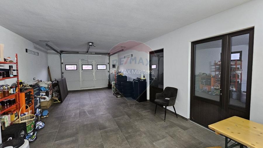 Casă / Vilă de lux, Moara Nica, Suceava - 46