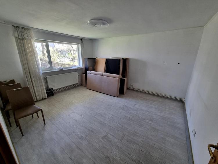 Tomis nord Calinescu-apartament 3 camere decomandat