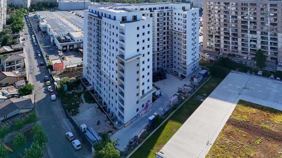 APARTAMENT CU 3 CAMERE - ZONA CENTRALA - METROU APROAPE
