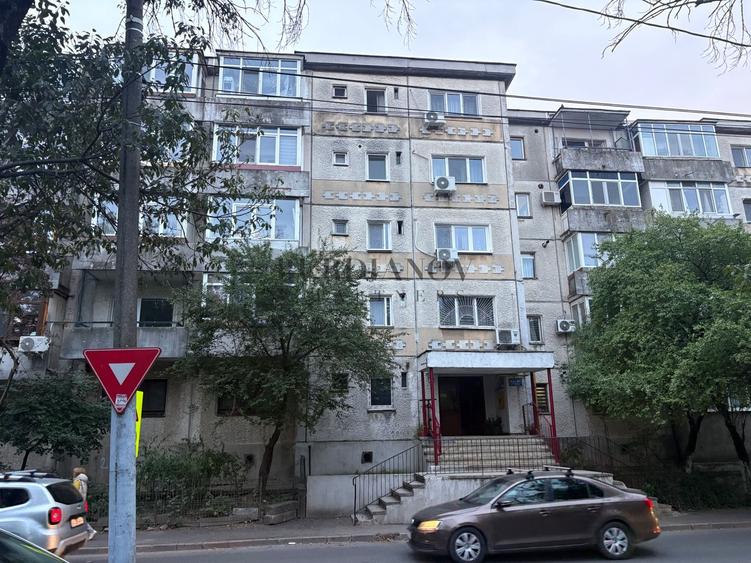 Apartament cu 2 camere - 1983 - Gorjului- Militari