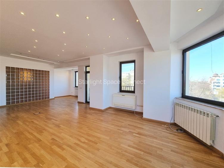 Unfurnished 3-Bedroom Apartment | Arch of Triumph - Kiseleff | Garage & Storage - 4