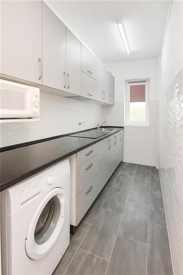 RECO- garsoniera , renovata recent etaj 2