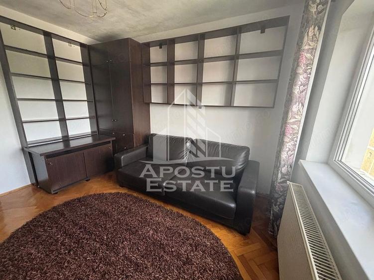 Apartament 3 camere de inchiriat, Masina Vase,Centrala Term, Aradului