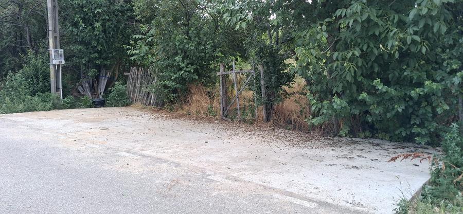Teren Intravilan in Tismana (Comuna Devesel), la 200 ml de Dunare