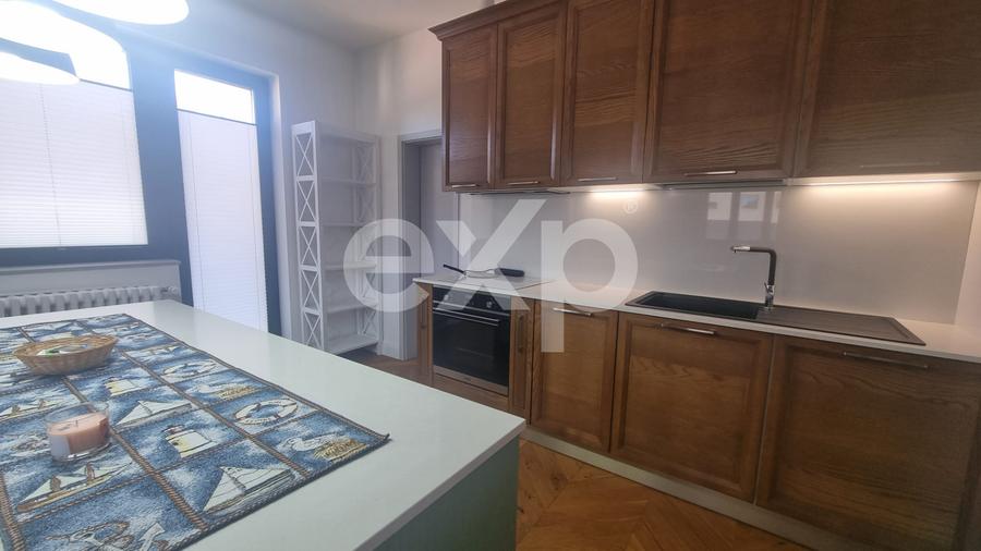 Apartament 4 camere | 146 mp | 2 bai | Ultracentral