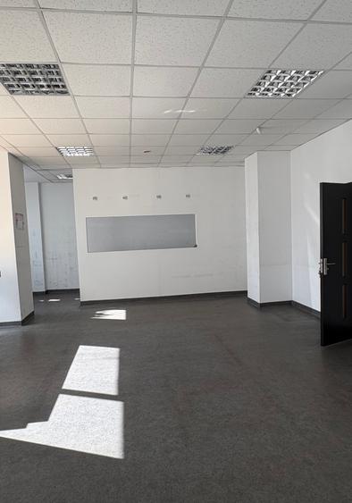 Mosilor, sp. comercial, 105mp, parter, d=9ml, chirie 2000Euro+TVA