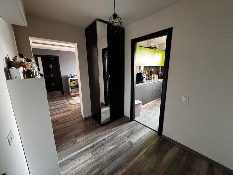 Apartament 3 camere, aproape de metrou gorjului