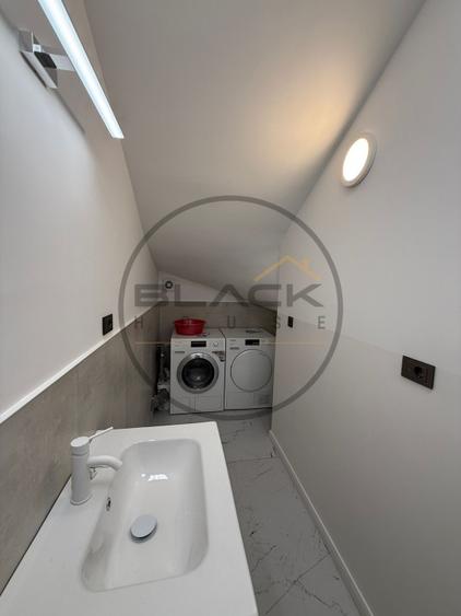 Apartament de lux 6 camere in Vila, 1 parcare+ 2 gradini