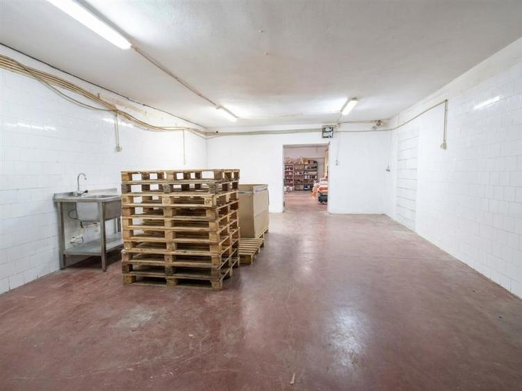 RECO Spatiu comercial de inchiriat