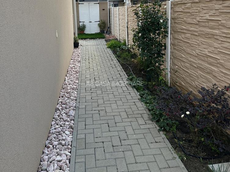 Duplex superb, P+E, 120 mp, 5 camere, 3 băi, bine poziționat, Giroc, comision 0% - 30