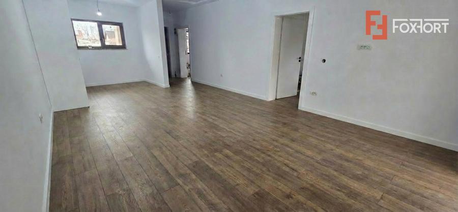 Duplex plan parter in spate la Valery Mosnita Noua