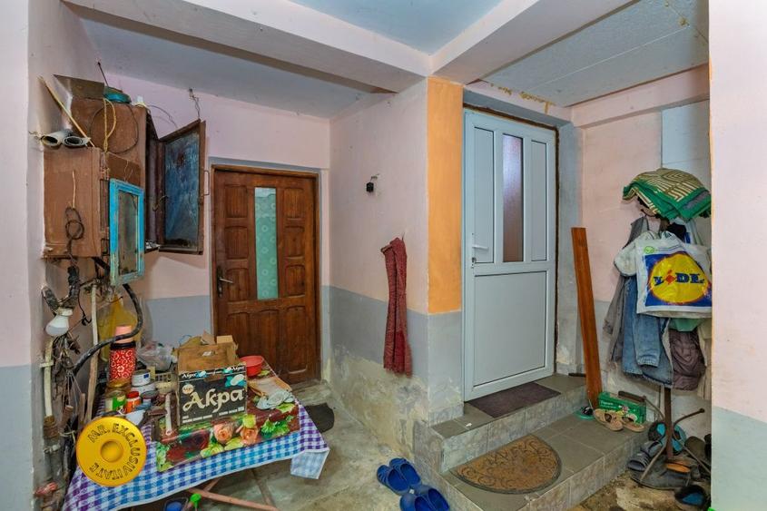 Casa Parter + Mansarda  Caldararu Arges!