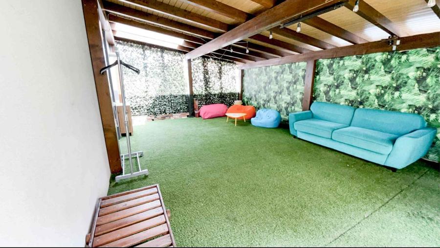 Apartament Modern De Inchiriat | Gradina | Terasa Acoperita | Balcon | Parcare