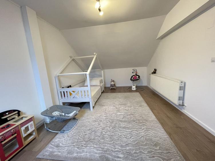Casa spatioasa cu spatiu de relaxare-zona Blascovici