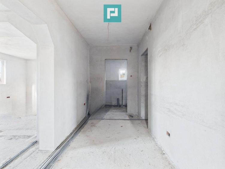 Casă cu panoramă spre dealurile Șiriei