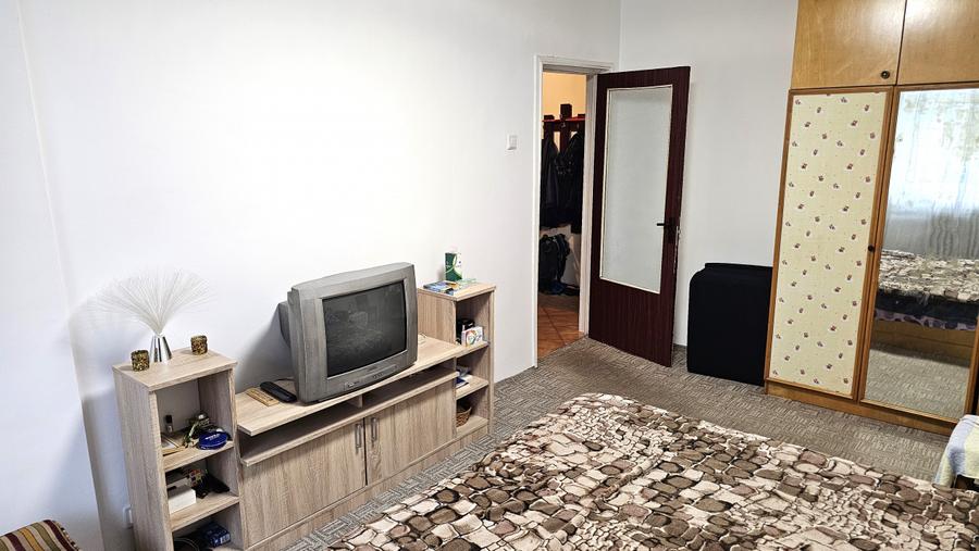 Metrou Lujerului - Plaza Romania vanzare apartament 3 camere + boxa